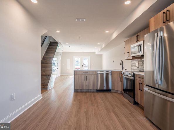 4013 Marilyn Drive A95, Philadelphia PA 19131