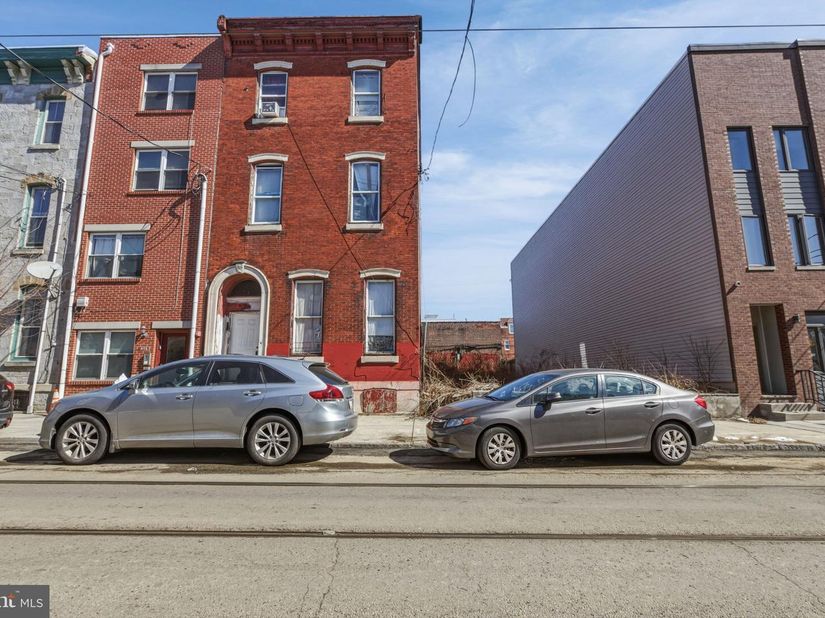 413 N 41st Street B, Philadelphia PA 19104