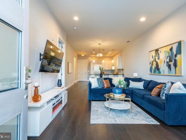410 S Front Street 102, Philadelphia PA 19147