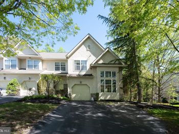 142 Green Valley Circle