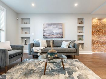 1435 S Ringgold Street