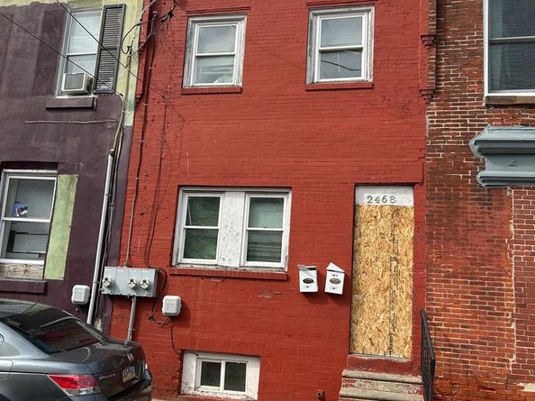 2468 N Dover Street, Philadelphia PA 19132