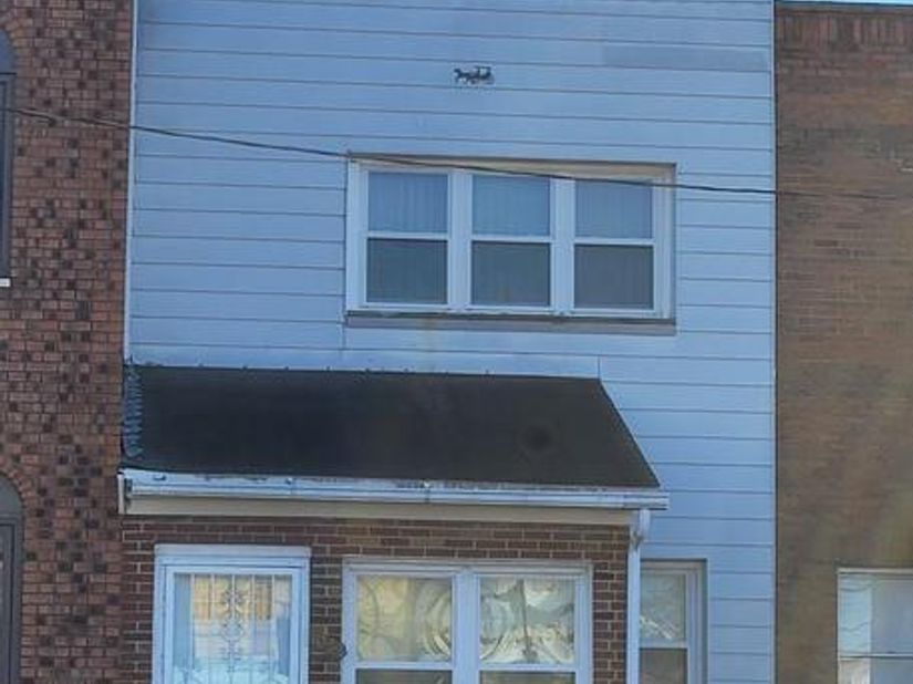 1022 W Oregon Avenue, Philadelphia PA 19148