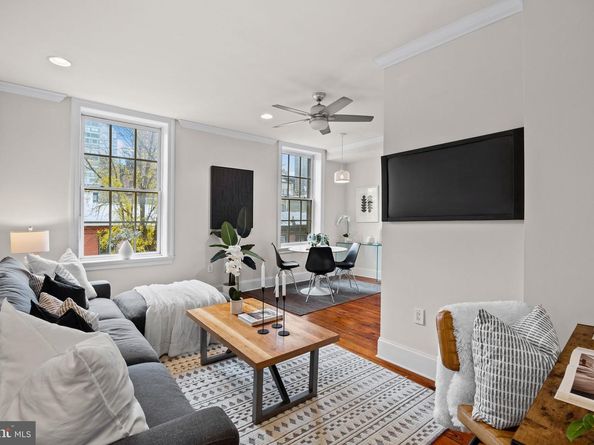 1708 Pine Street 3F, Philadelphia PA 19103