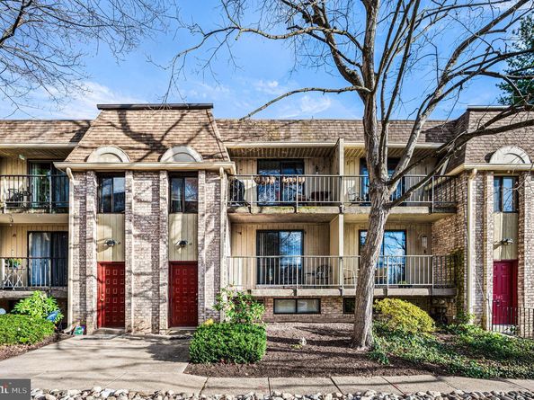 338-B Saybrook Lane, Wallingford PA 19086