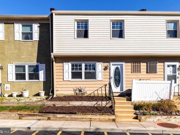 515 N York Road 1C, Willow Grove PA 19090