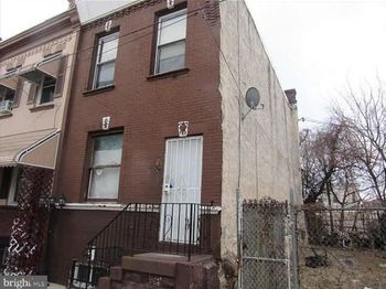 2652 W Seltzer Street