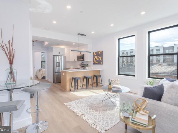 1012 17TH Place NE 7, Washington DC 20002