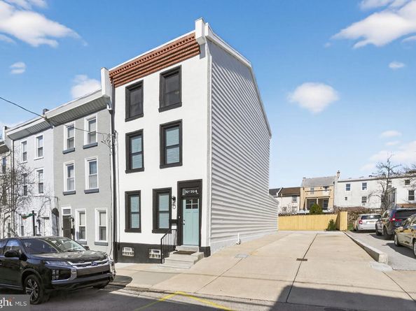 164 East Street, Philadelphia PA 19127