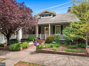 601 N View Terrace