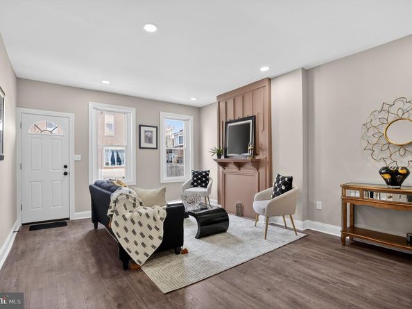 2014 Moore Street, Philadelphia PA 19145