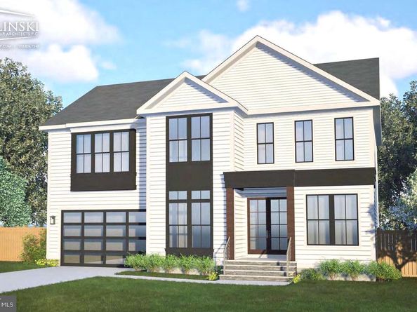 1022 Hillcrest Drive SW, Vienna VA 22180