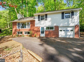 156 Gypsy Lane