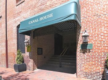 3225 Grace Street NW