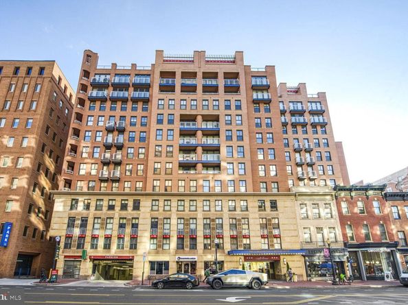 616 E NW 1150, Washington DC 20004