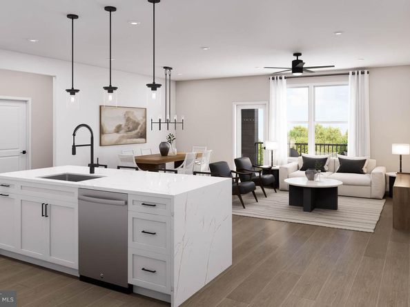 1961 Illumination Drive 10, Vienna VA 22182