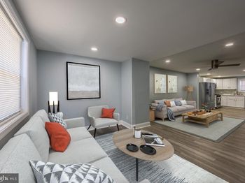 2403 S Edgewood Street