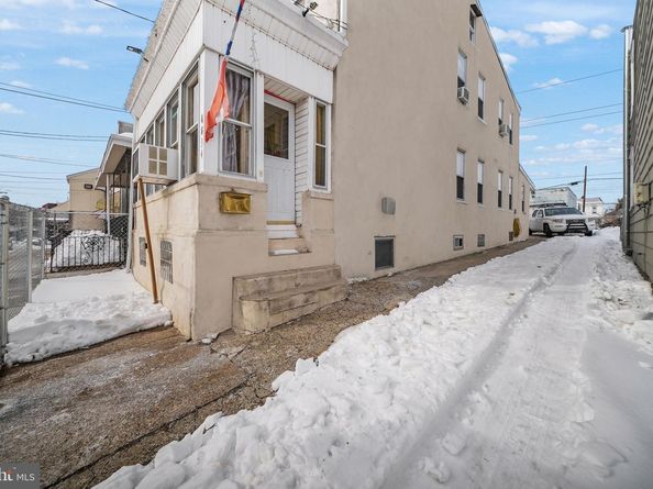 4634 James Street, Philadelphia PA 19137