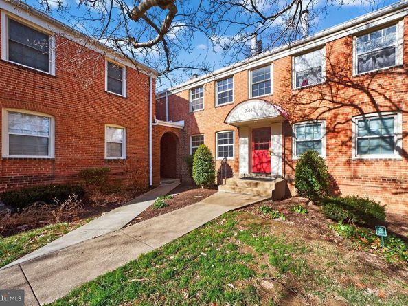 2411 Arlington Boulevard 88, Arlington VA 22201