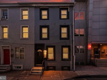 1812 N Front Street