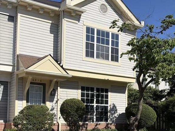 6576 Medinah Lane, Alexandria VA 22312