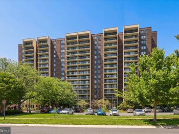 7401 Westlake Terrace