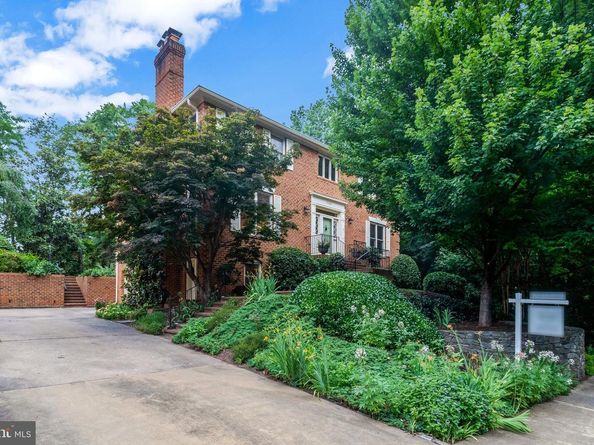 3845 N Tazewell Street, Arlington VA 22207