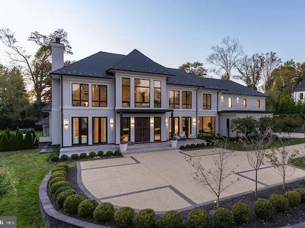 1020 Langley Hill Drive, Mclean VA 22101