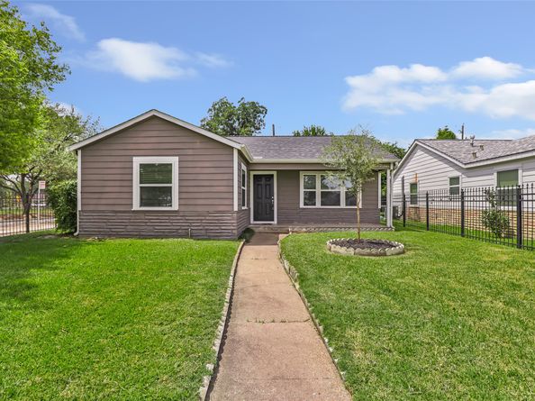 4803 Elser Street, Houston TX 77009