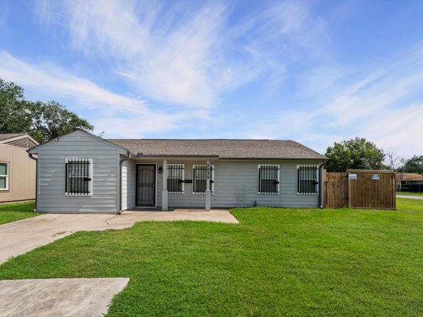 5035 Andrea Street, Houston TX 77021