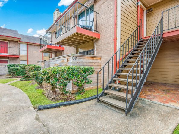 12955 Woodforest Boulevard 37, Houston TX 77015