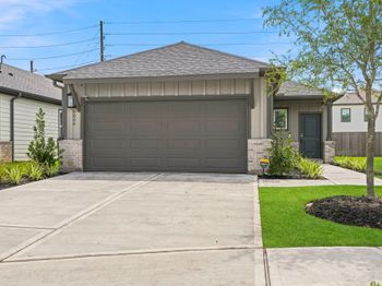 8006 Magnolia Prairie Lane