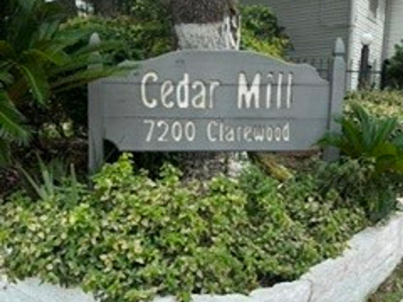 7200 Clarewood Drive 1, Houston TX 77036