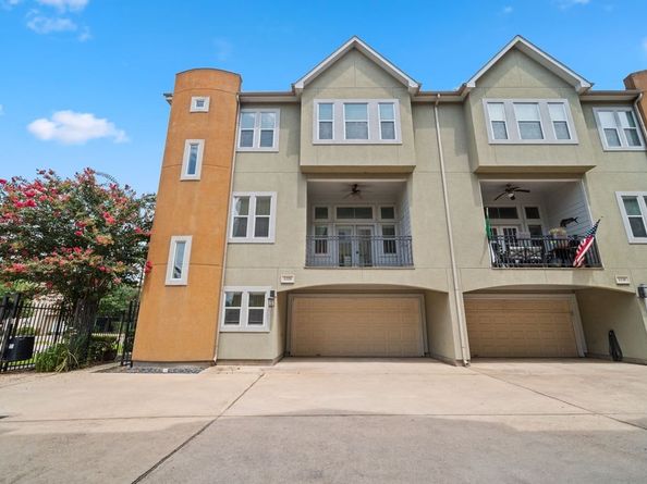 1128 W 26th Street, Houston TX 77008