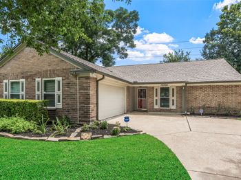 12502 Bent Pine Drive
