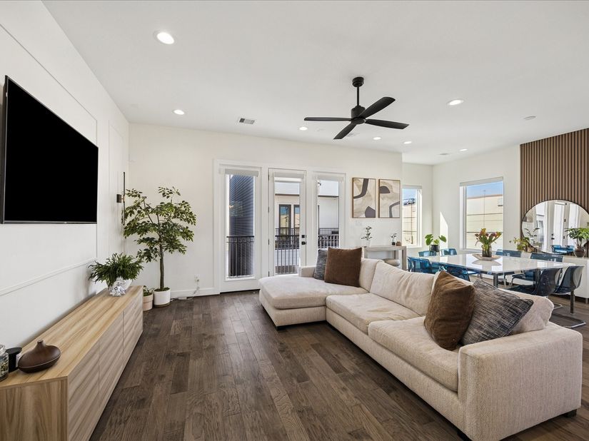 1915 Kolfahl Street A, Houston TX 77023
