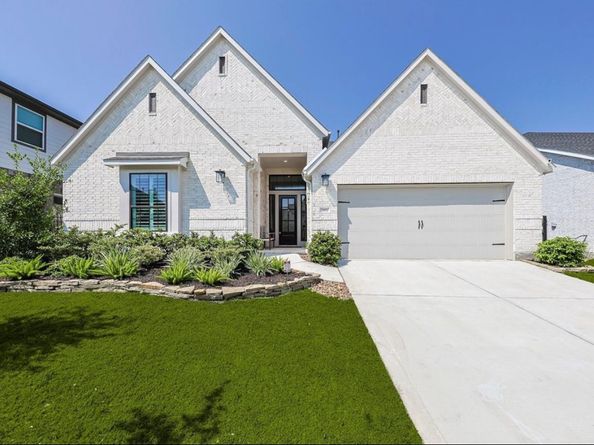 26951 Longwood Ledge Drive, The Woodlands TX 77389