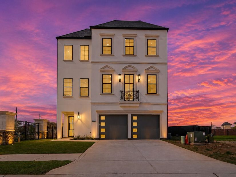 4707 Sunset Circle, Sugar Land TX 77479