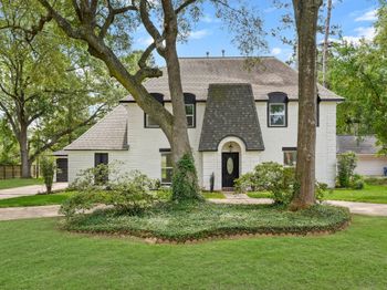 2918 Hackberry Lane