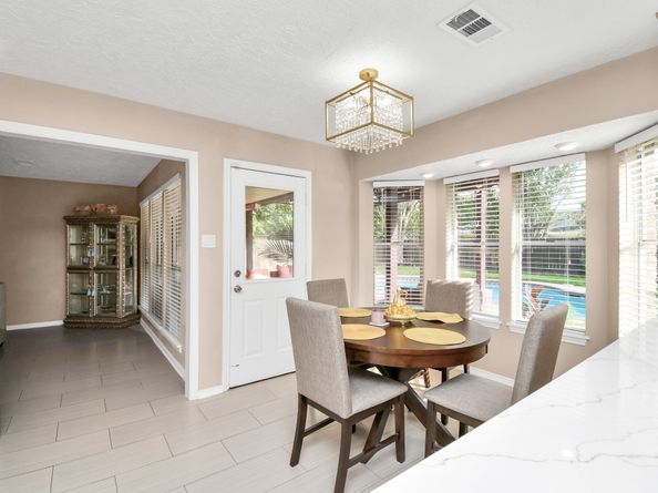 6827 La Puente Drive, Houston TX 77083