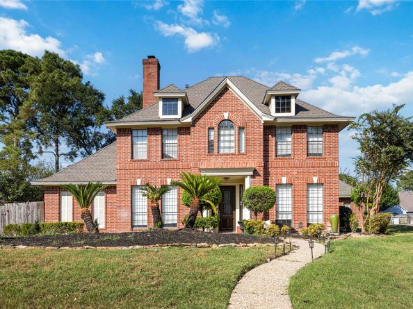 5211 Gladehill Drive, Houston TX 77345