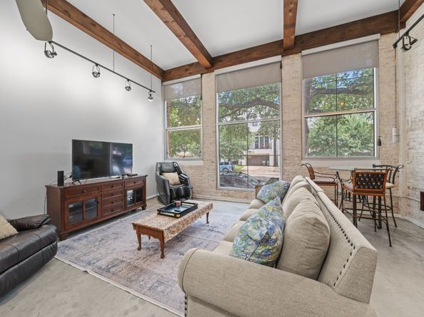 1312 Live Oak Street 109, Houston TX 77003