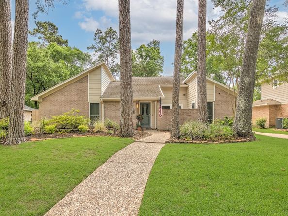 2046 Riverlawn Drive, Kingwood TX 77339