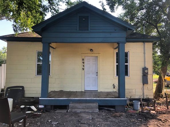 8939 Wateka Drive, Houston TX 77074