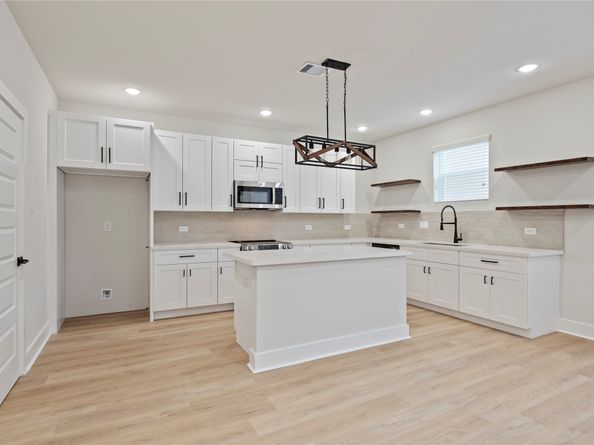 7709 Avenue L, Houston TX 77012