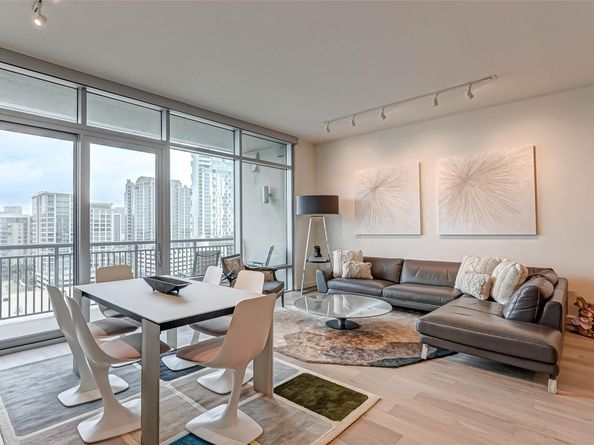 2207 Bancroft Street 1202, Houston TX 77027