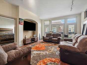 1901 Post Oak Boulevard