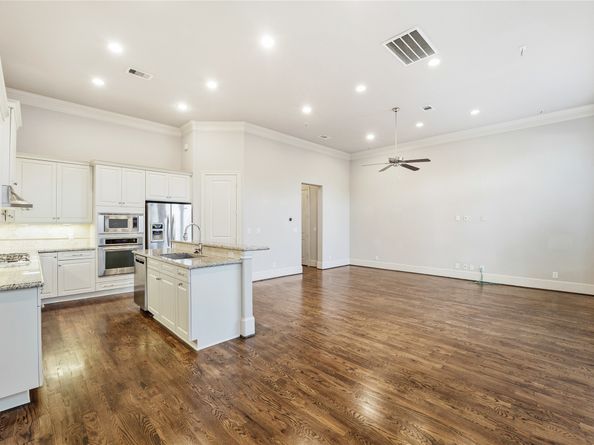 4142 Woodwind Lane, Houston TX 77025