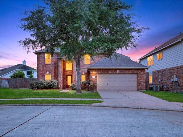 9611 Mammoth Springs Court, Houston TX 77095