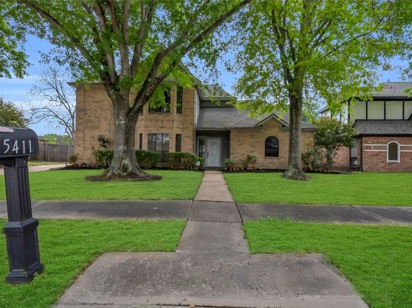 15411 Monte Vista Drive, Houston TX 77083